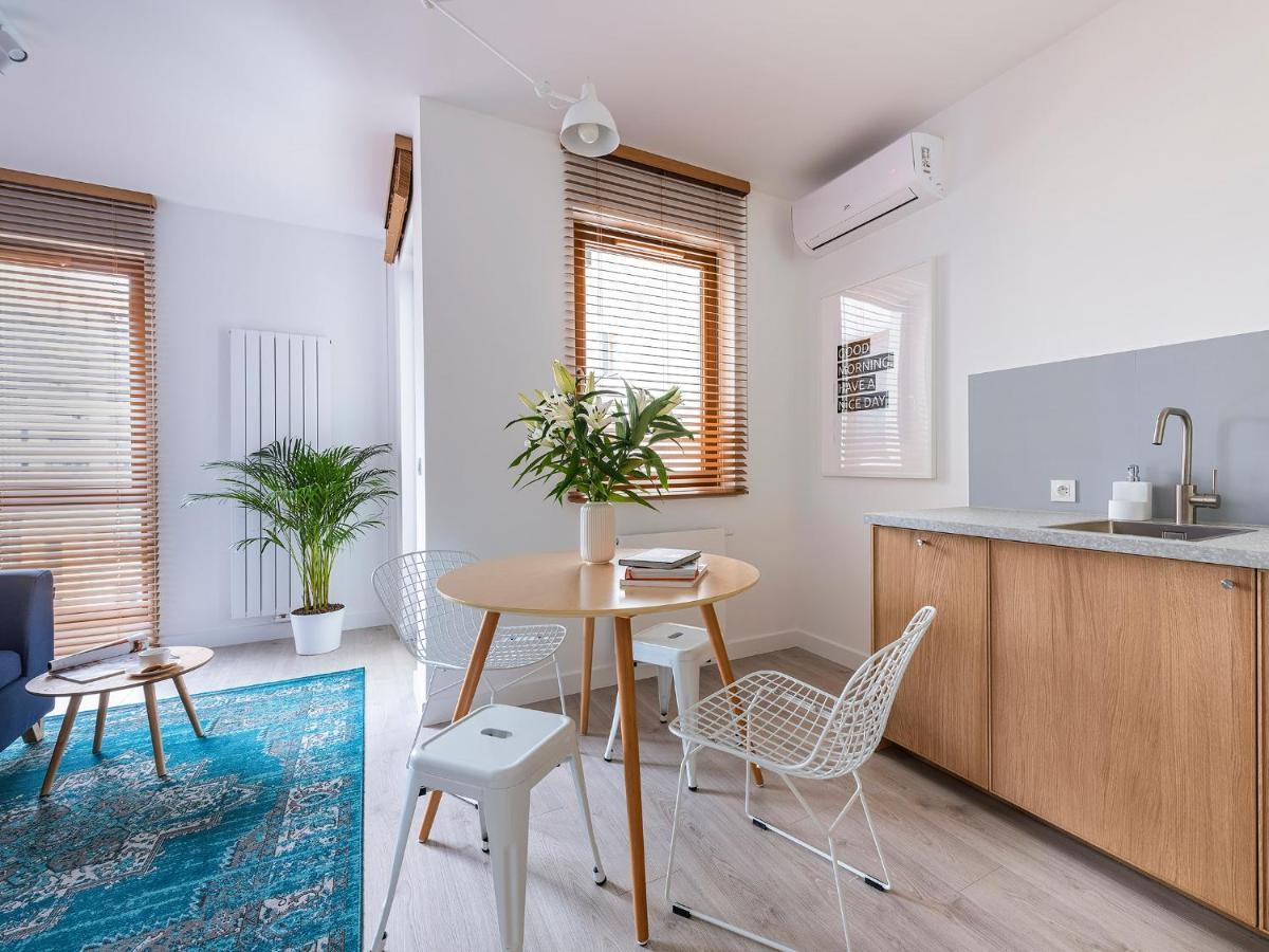 Yoursecondflat Grzybowska Metropoint Warsaw Exterior photo